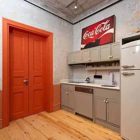Daire Penelope's Loft - Just Renovated 5br In Centre İstanbul