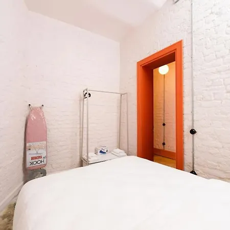 Penelope's Loft - Just Renovated 5br In Centre Κωνσταντινούπολη