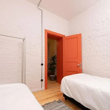 Penelope's Loft - Just Renovated 5br In Centre Daire İstanbul