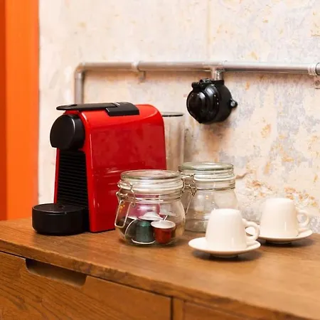 Penelope's Loft - Just Renovated 5br In Centre شقة *